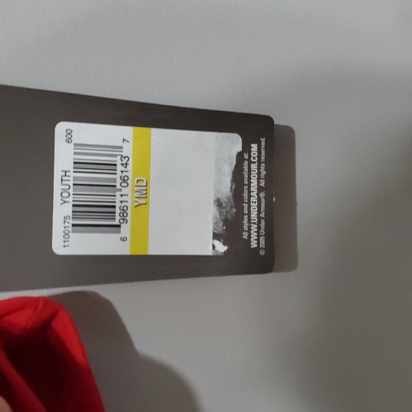Under Armour youth shit - Picture 4 of 4